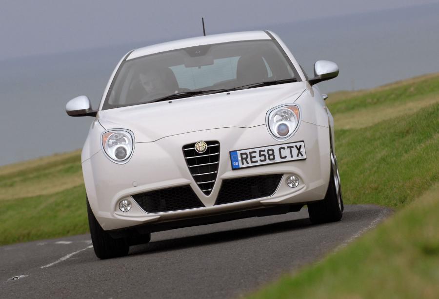  Alfa Romeo MiTo (955) 2009 года  (UK) (фото 25 из 47)